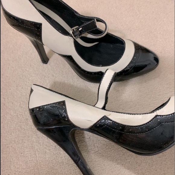 Retro Mary Janes - Picture 9 of 9